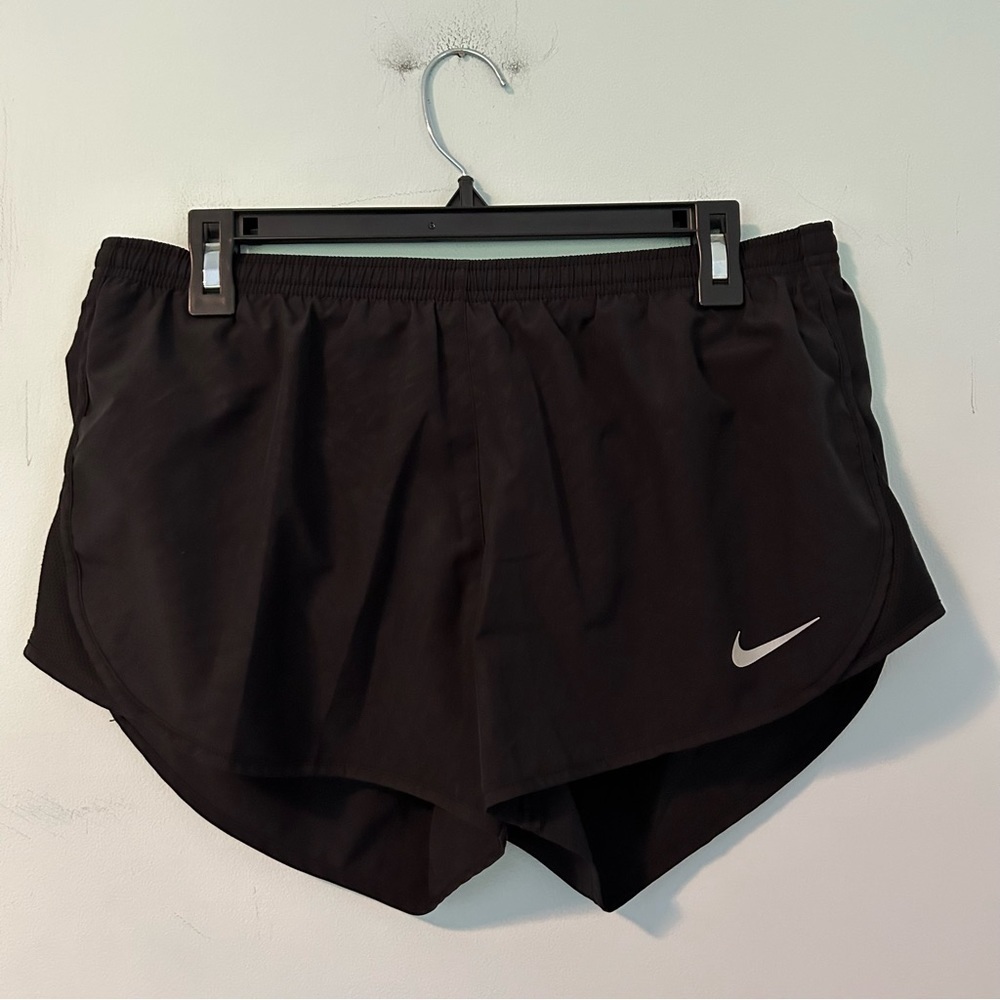 Nike Dri-Fit Black Athletic Shorts Size Medium